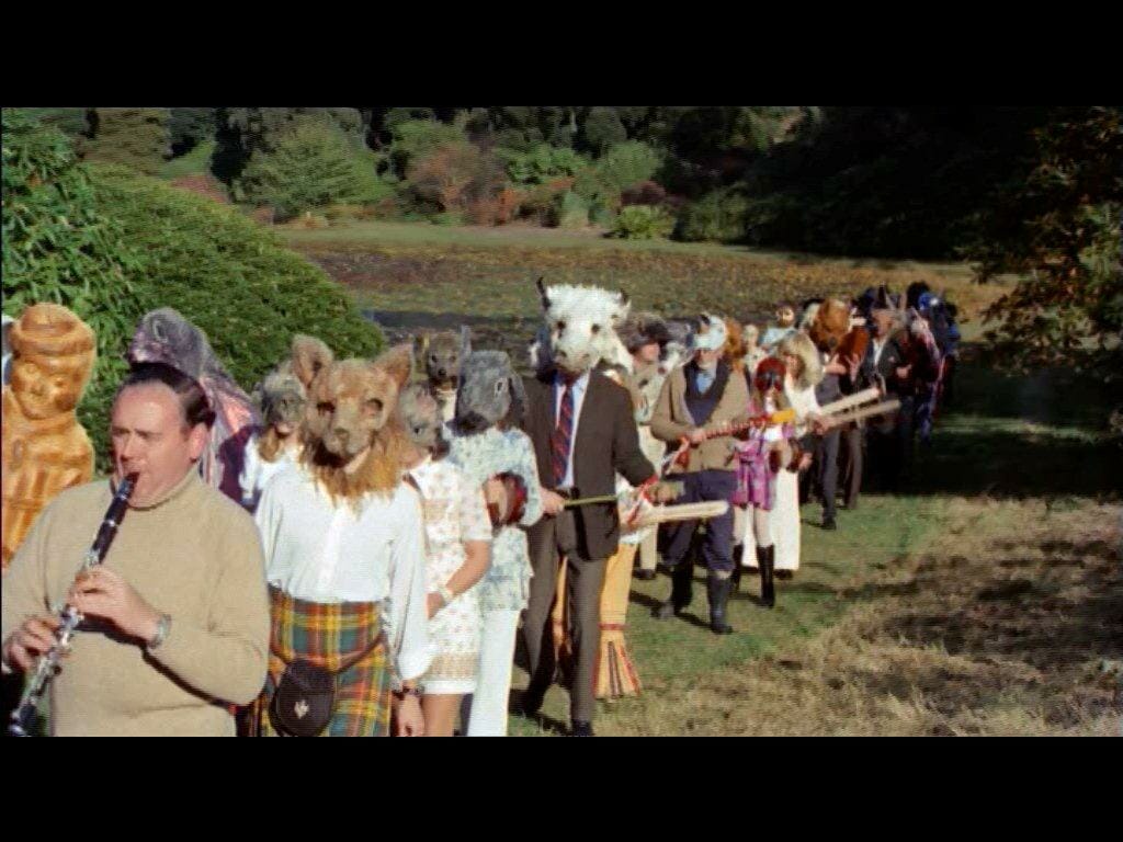 Wicker Man1973B Everybody conga