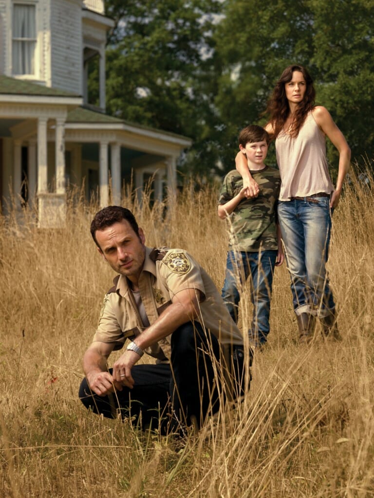 THE-WALKING-DEAD-Season-2-Cast-11