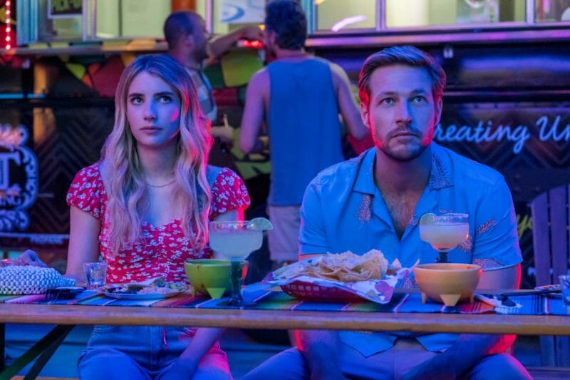 Holidate-Emma-Roberts